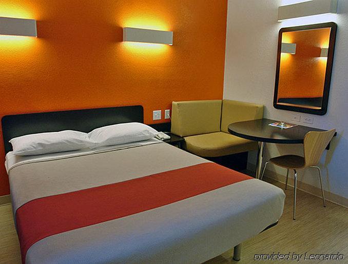 Motel 6 Boston South - Braintree Dış mekan fotoğraf
