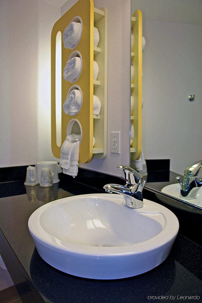 Motel 6 Boston South - Braintree Dış mekan fotoğraf