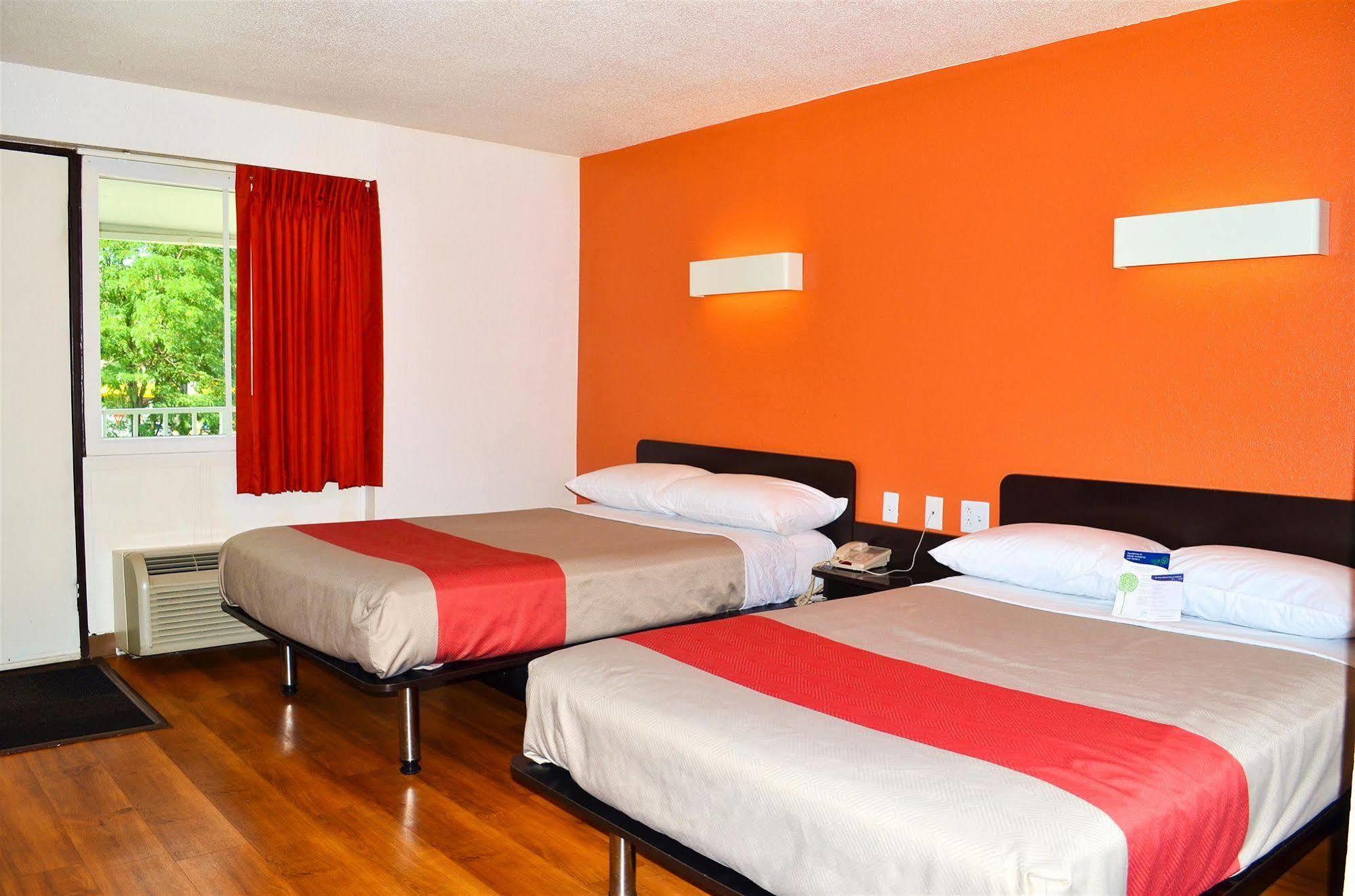 Motel 6 Boston South - Braintree Dış mekan fotoğraf