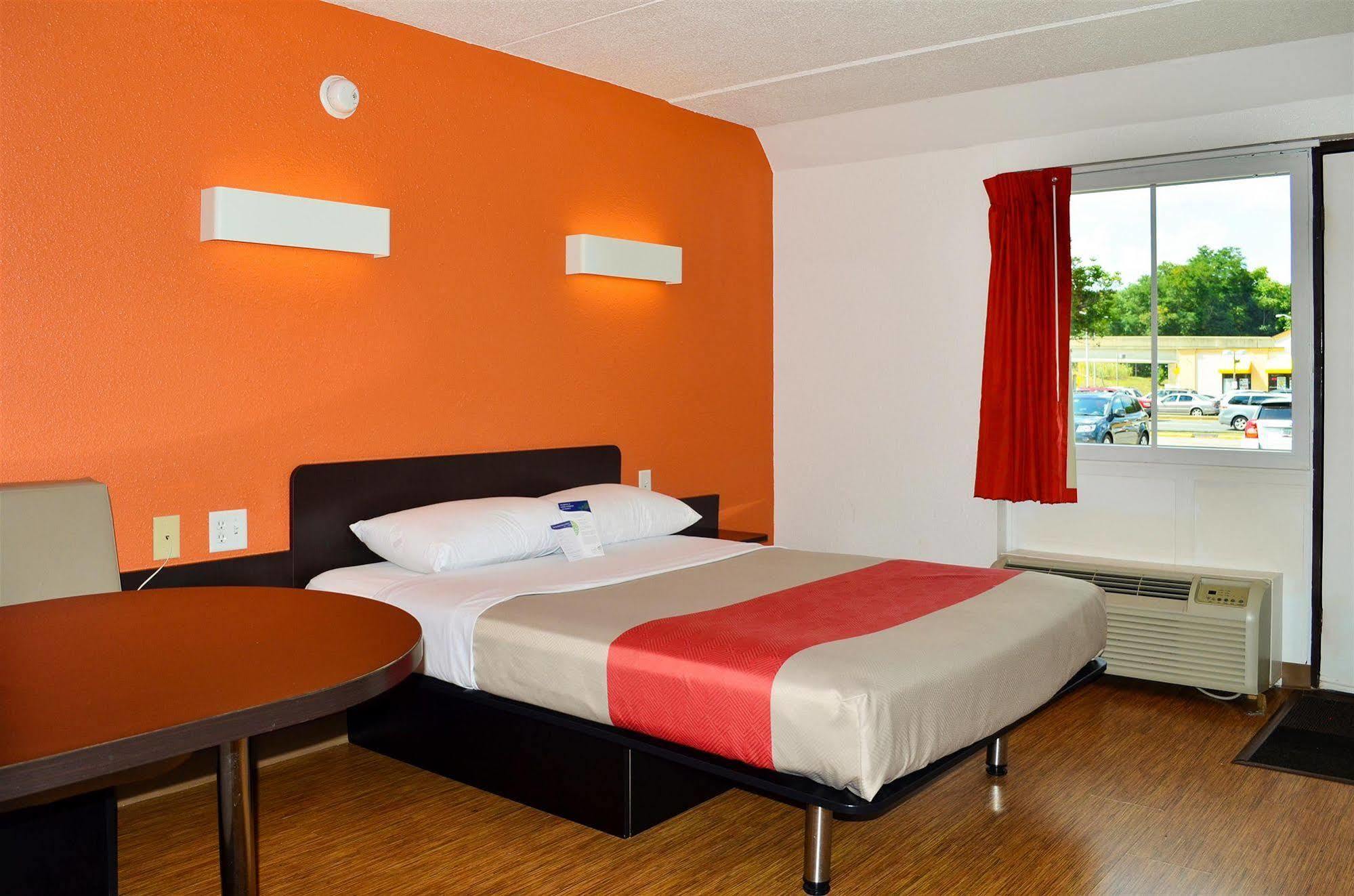 Motel 6 Boston South - Braintree Dış mekan fotoğraf