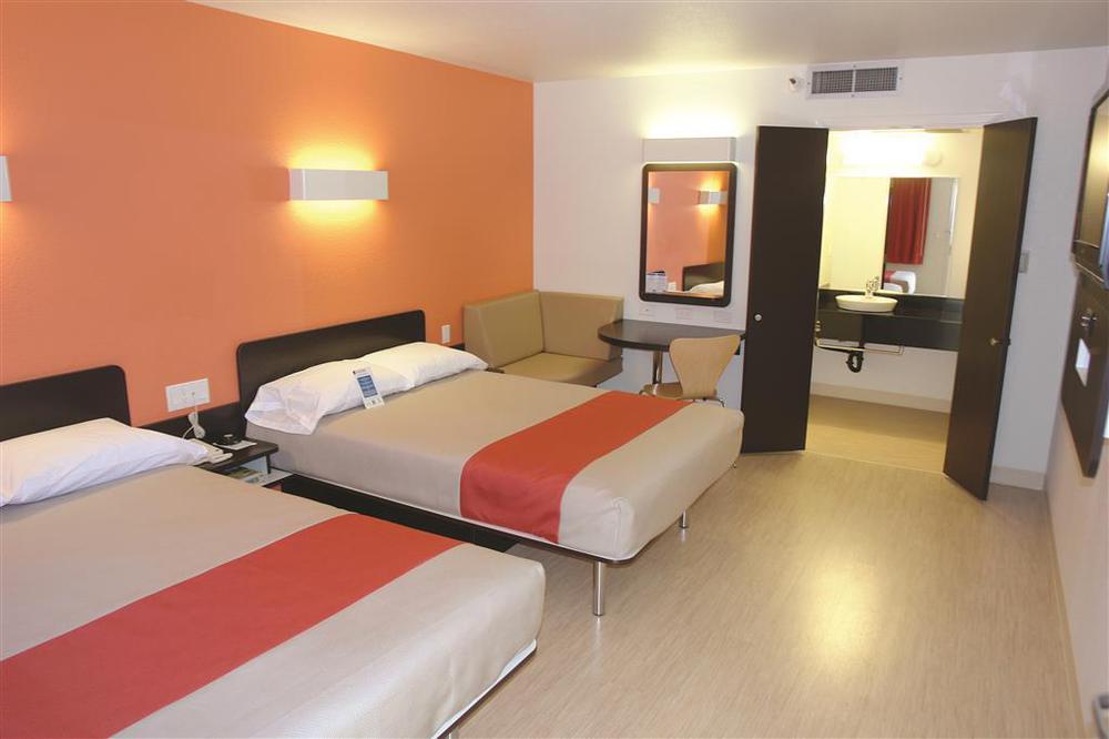Motel 6 Boston South - Braintree Oda fotoğraf